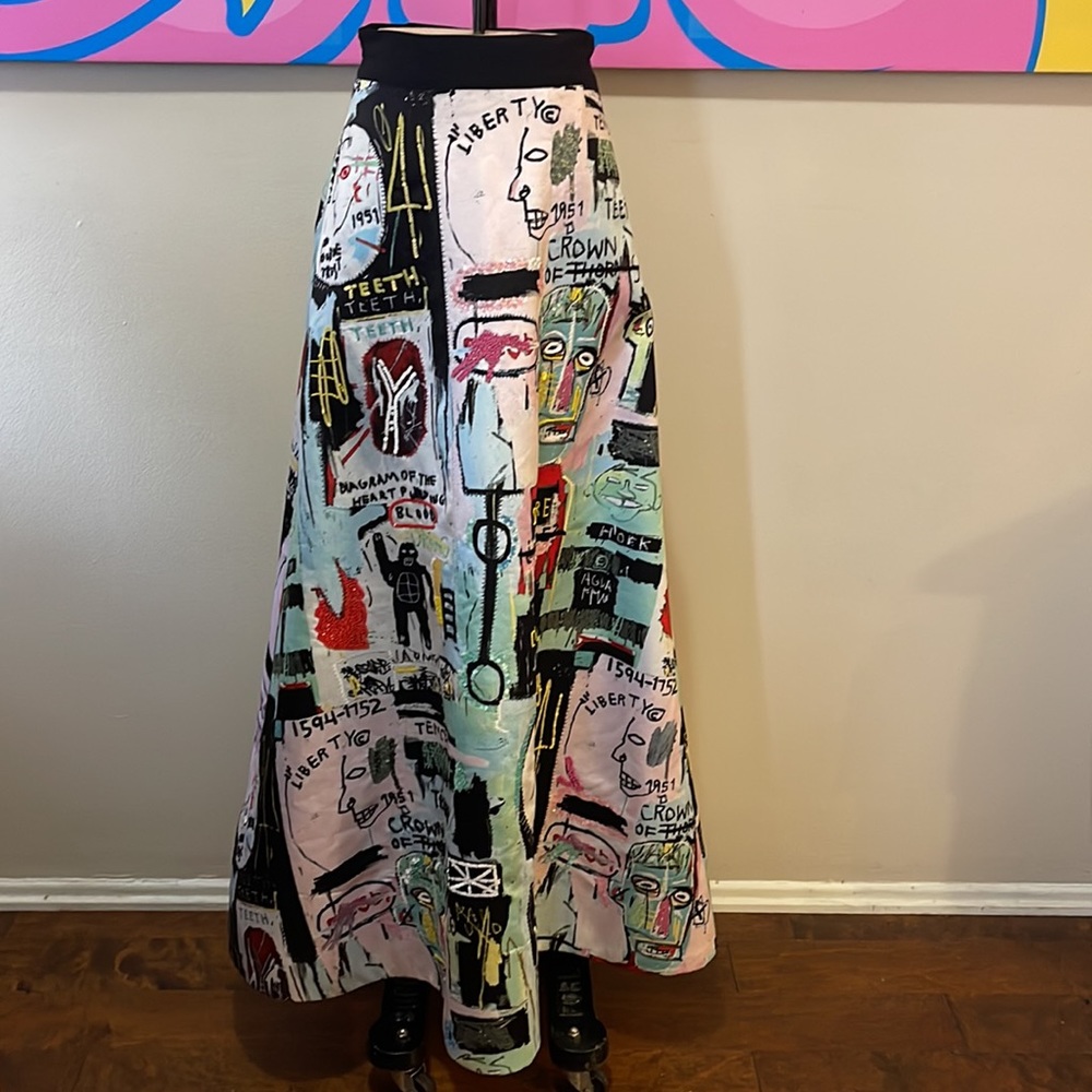 Alice + Olivia Basquiat Beaded Limited Edition Maxi Skirt - Picture 2 of 11